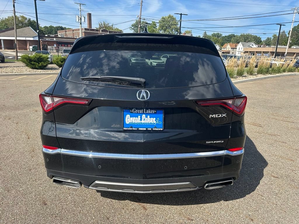 Used 2025 Acura MDX w/ Technology Package AWD/4WD image 6