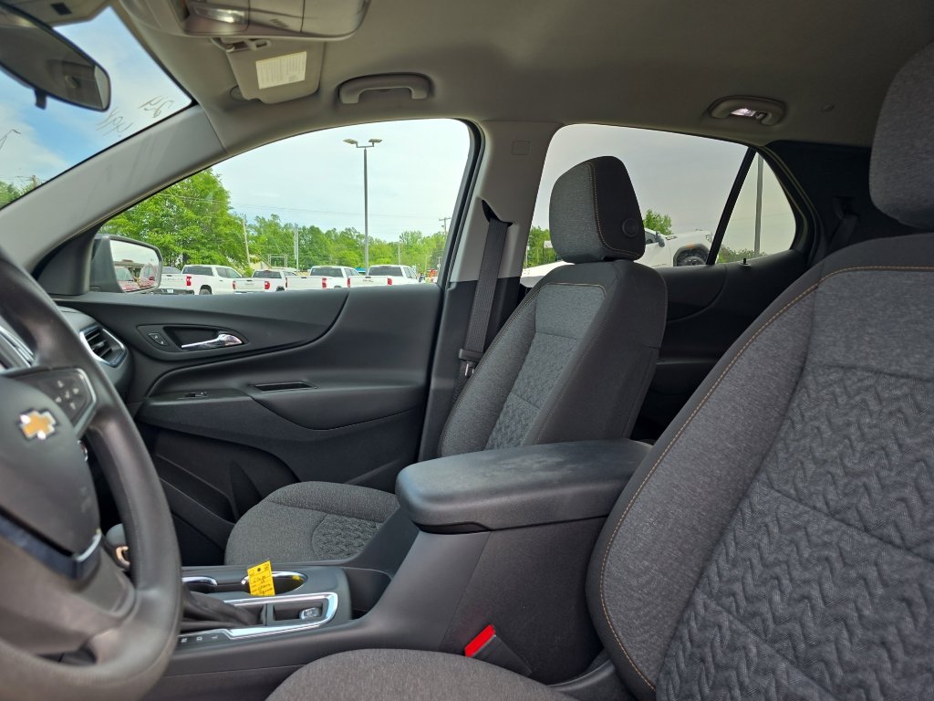 Used 2024 Chevrolet Equinox LT FWD image 20