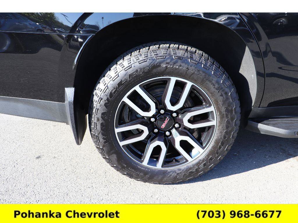 Used 2022 GMC Yukon AT4 AWD/4WD image 29