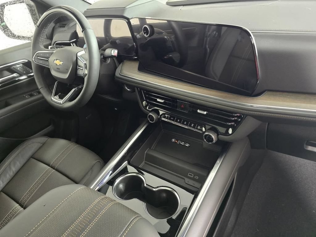 New 2026 Chevrolet Tahoe High Country AWD/4WD image 10