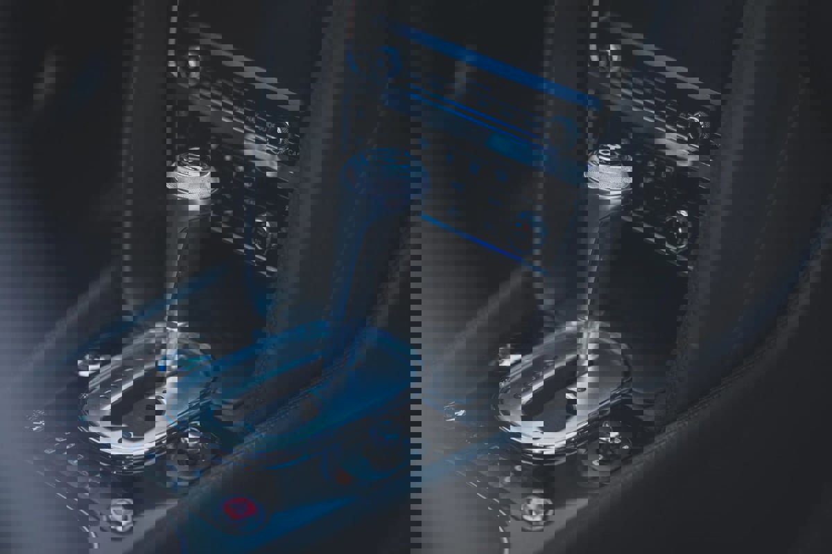 Used 2015 Bentley Flying Spur V8 image 50