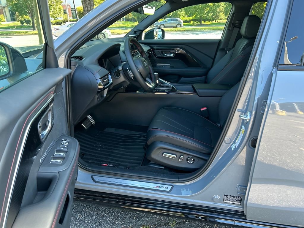 New 2025 Acura ADX A-Spec image 11
