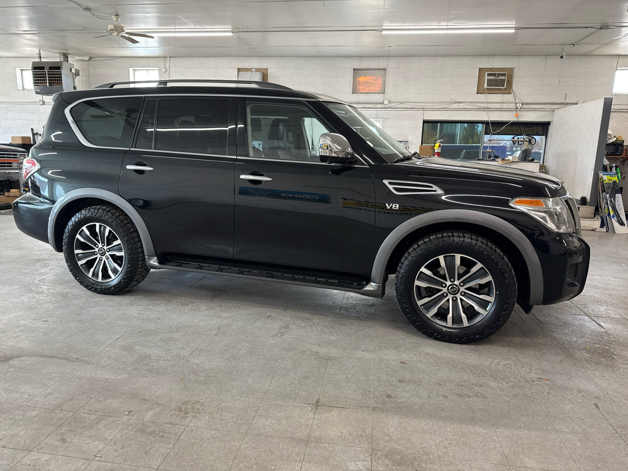Used 2020 Nissan Armada SL image 5