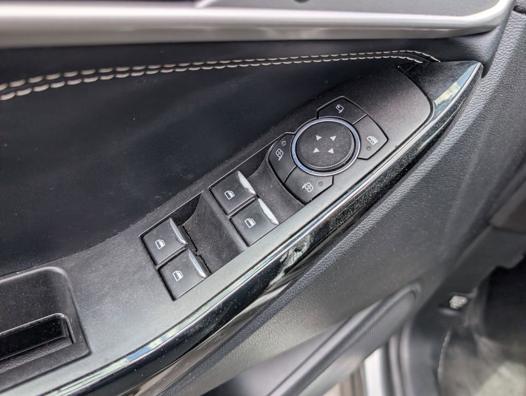 Used 2022 Ford Explorer ST w/ Equipment Group 401A image 11