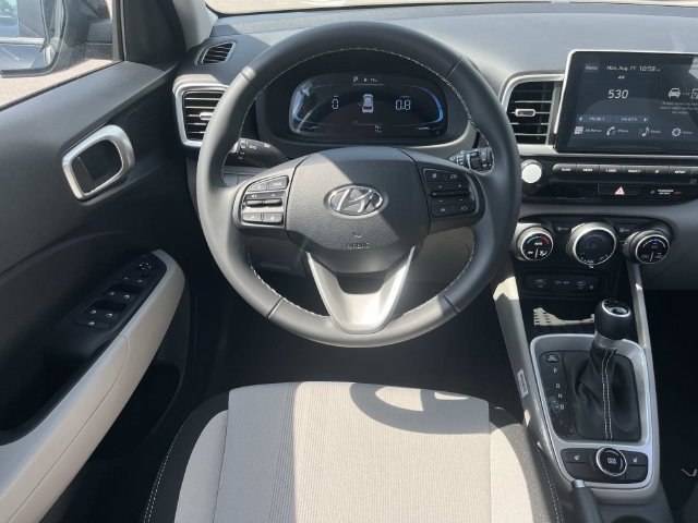 New 2026 Hyundai Venue SEL FWD image 13