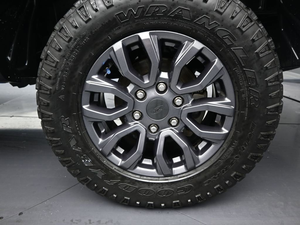 Used 2021 Ford Ranger XLT w/ Equipment Group 301A Mid image 10