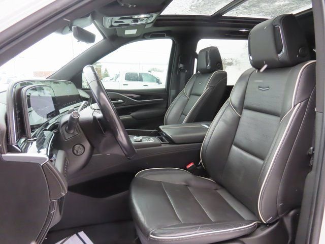 Used 2022 Cadillac Escalade ESV Sport w/ Touring Package image 22