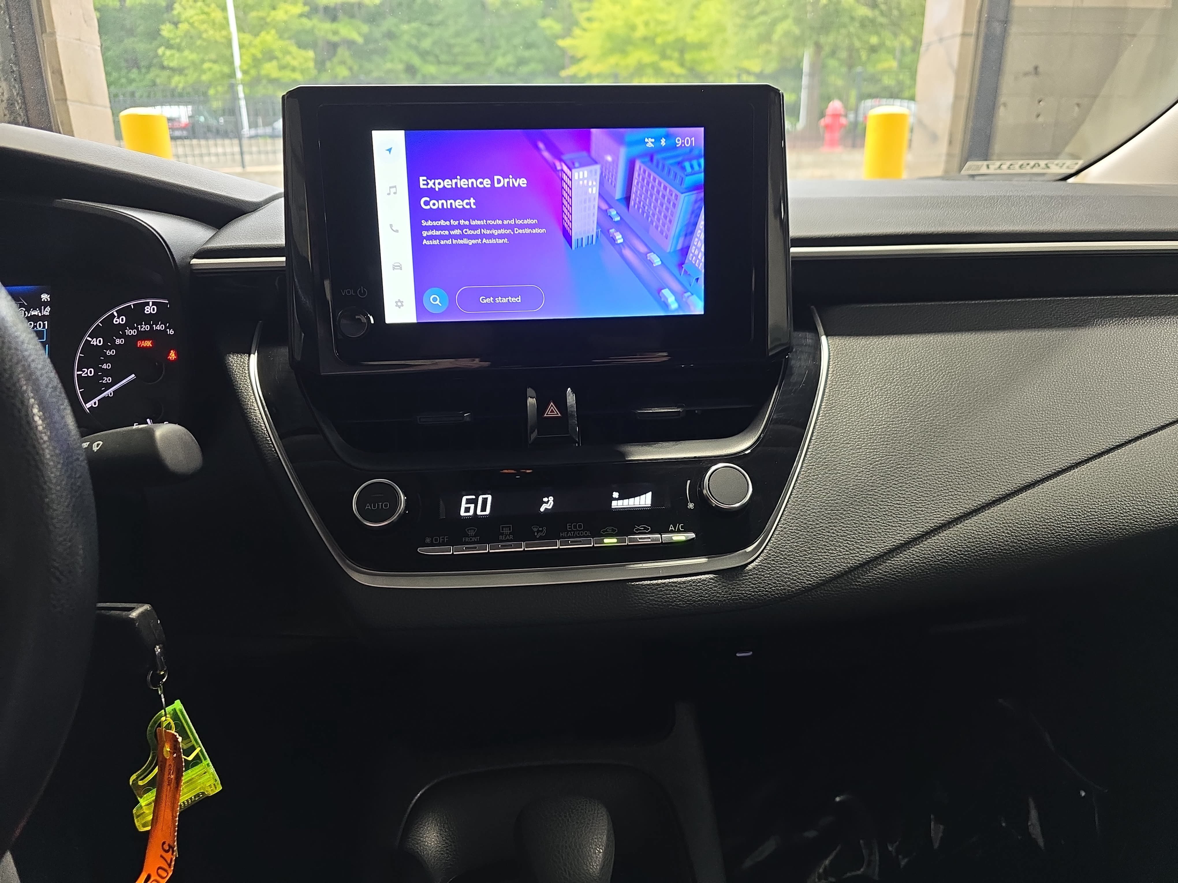 Used 2025 Toyota Corolla LE FWD image 20