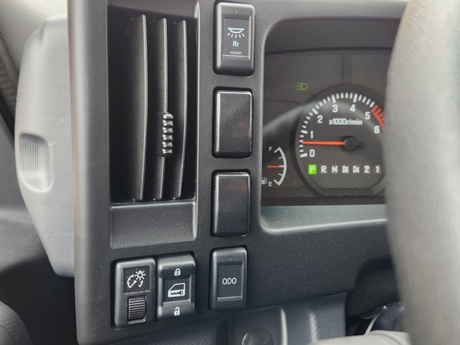 New 2024 Chevrolet Low Cab Forward image 24