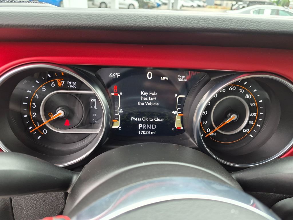 Used 2023 Jeep Gladiator Rubicon w/ LED Lighting Group AWD/4WD image 17