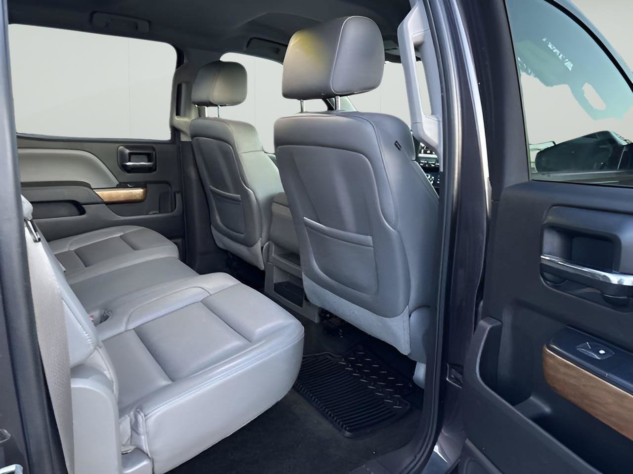 Used 2014 Chevrolet Silverado 1500 LTZ AWD/4WD image 21