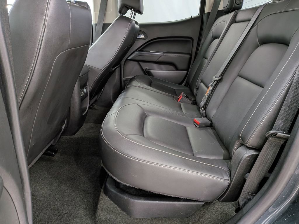 Used 2015 GMC Canyon SLT w/ Driver Alert Package image 25