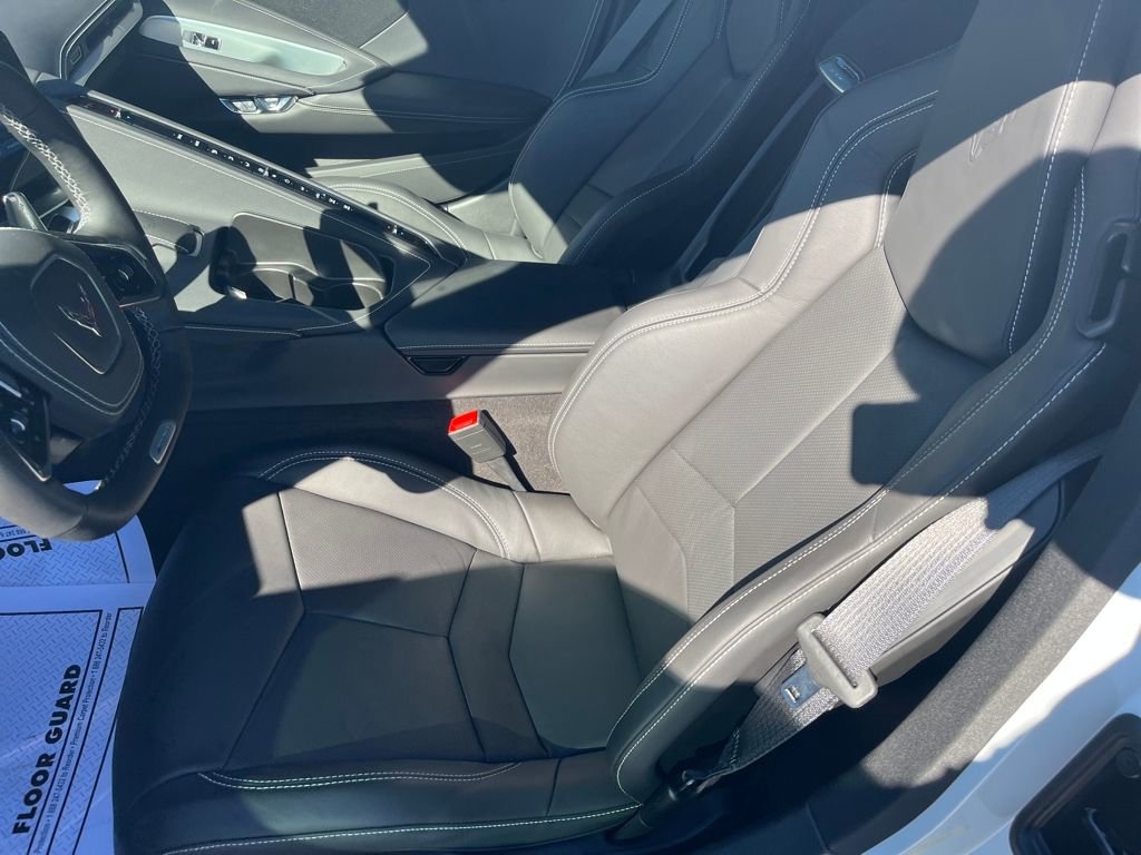 Used 2025 Chevrolet Corvette Z06 image 14