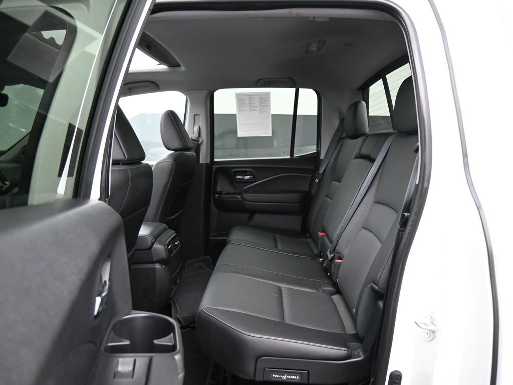 Used 2025 Honda Ridgeline RTL image 17