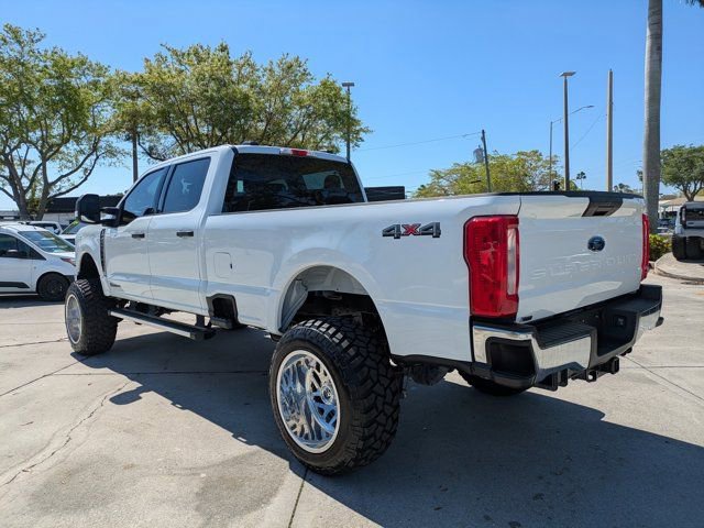 Used 2025 Ford F250 XLT image 6