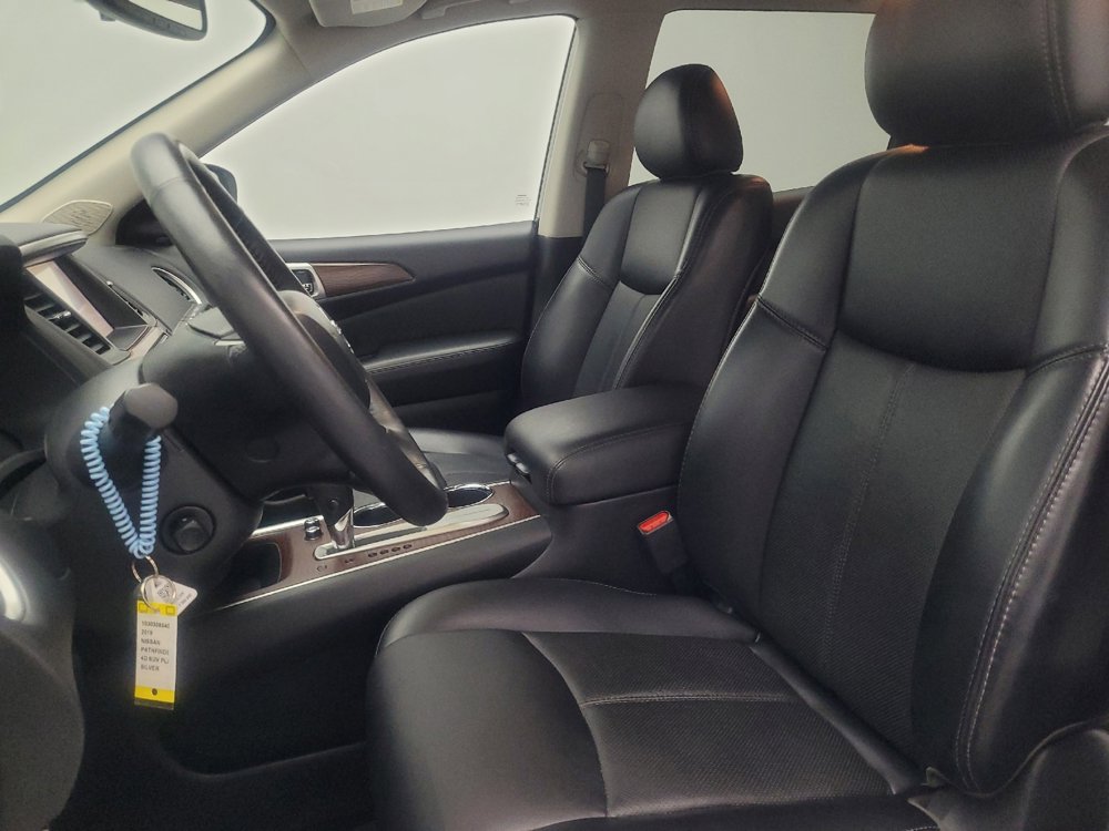 Used 2019 Nissan Pathfinder Platinum image 17