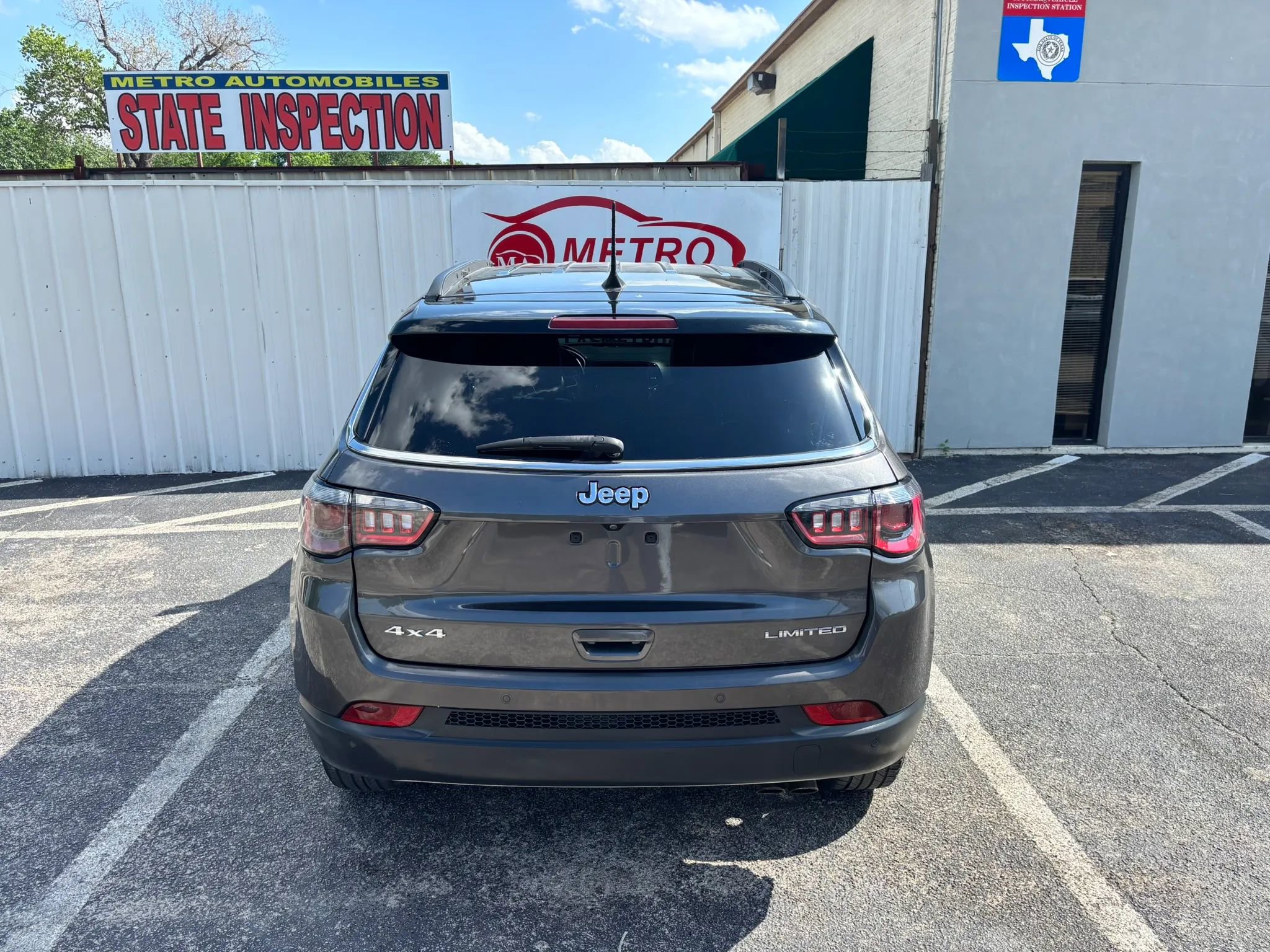 Used 2021 Jeep Compass Limited AWD/4WD image 5