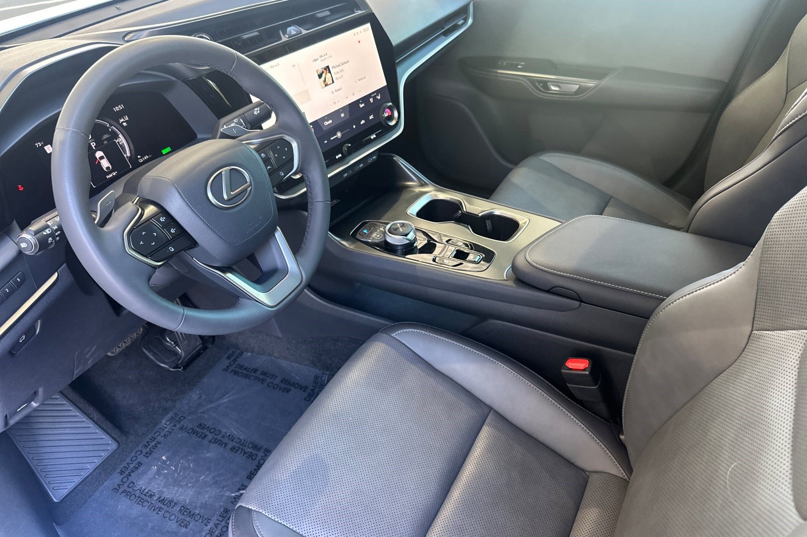 Certified 2023 Lexus RZ 450e Premium w/ Technology Package AWD/4WD image 11
