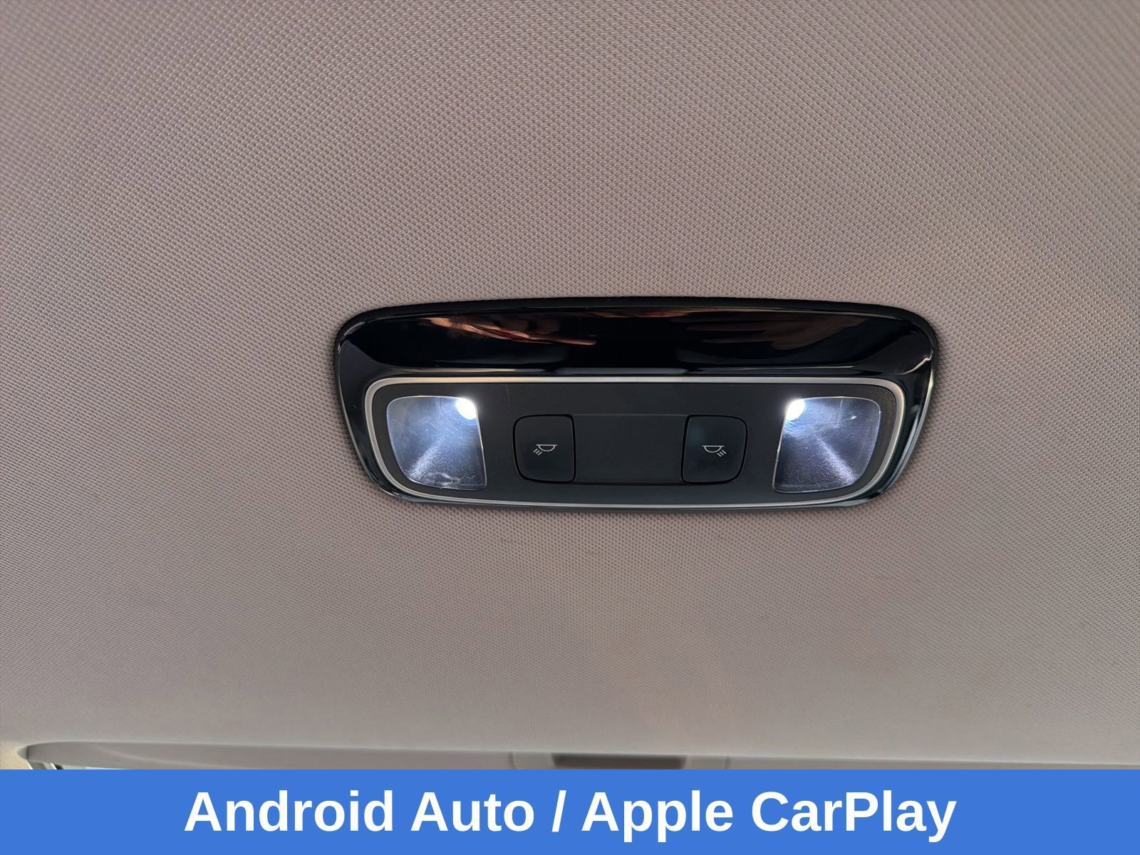 Used 2021 Hyundai Palisade SEL w/ Premium Package image 21