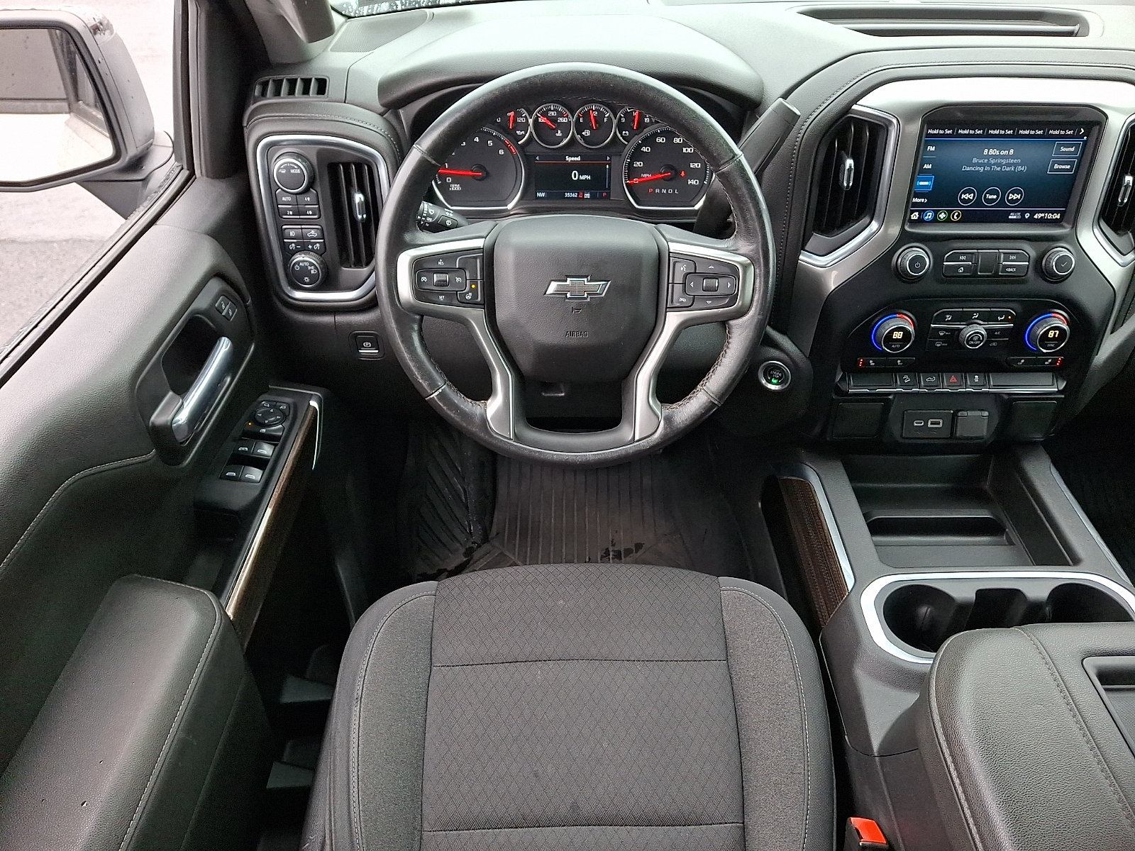 Used 2021 Chevrolet Silverado 1500 LT Trail Boss w/ Bed Protection Package image 11
