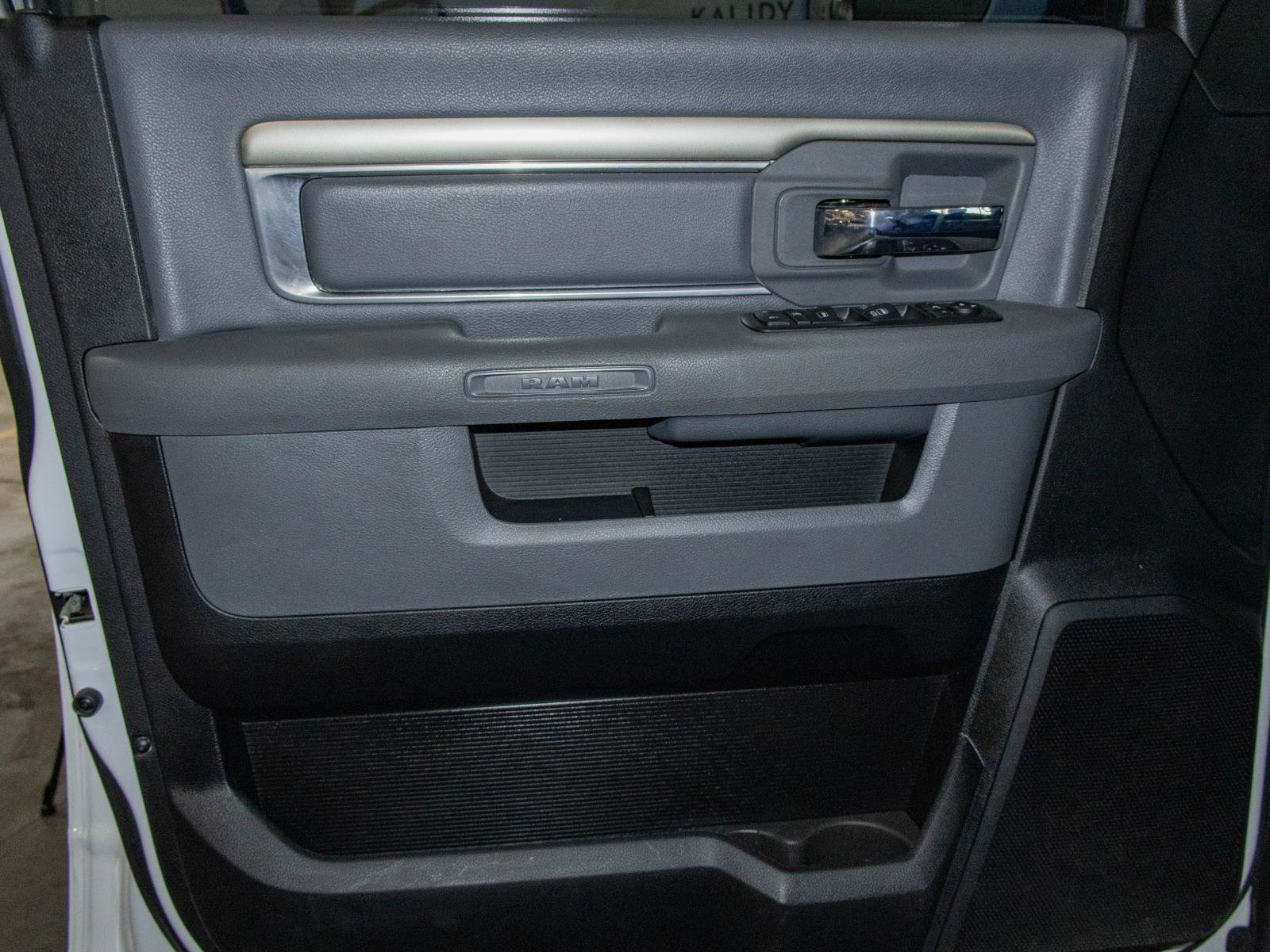 Used 2018 RAM 2500 Big Horn w/ Harvest Edition image 10