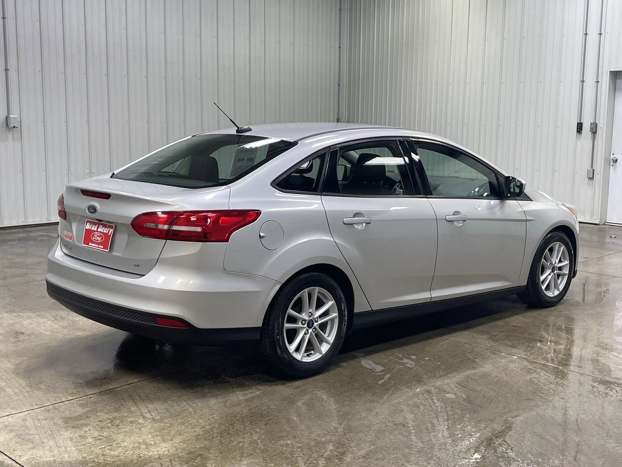 Used 2018 Ford Focus SE image 16