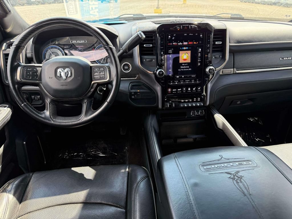 Used 2021 RAM 2500 Limited w/ Safety Group AWD/4WD image 3