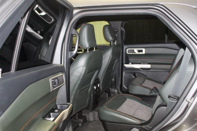 Used 2022 Ford Explorer Timberline image 15