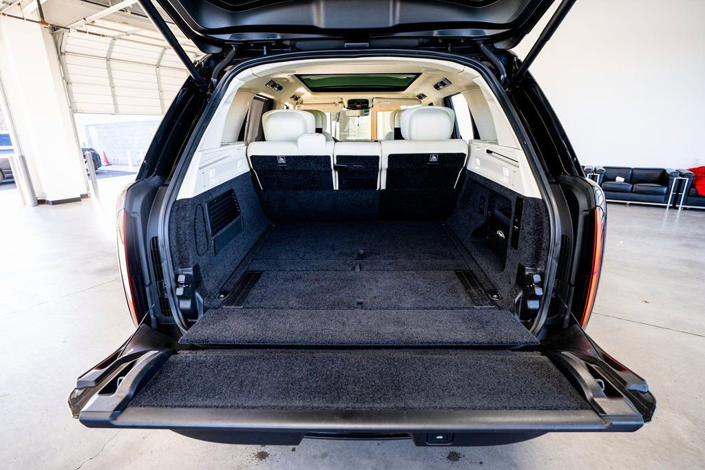 Used 2024 Land Rover Range Rover Autobiography image 63