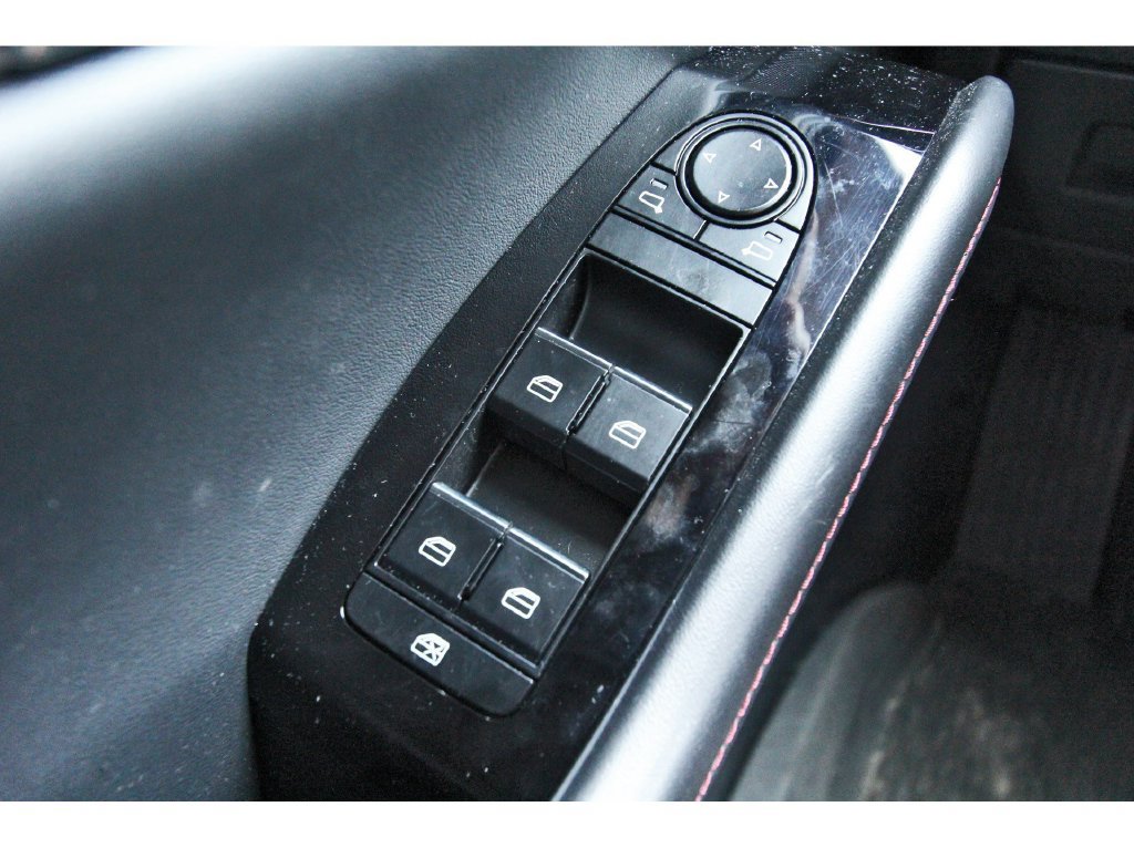Used 2025 MAZDA MAZDA3 s AWD/4WD image 21