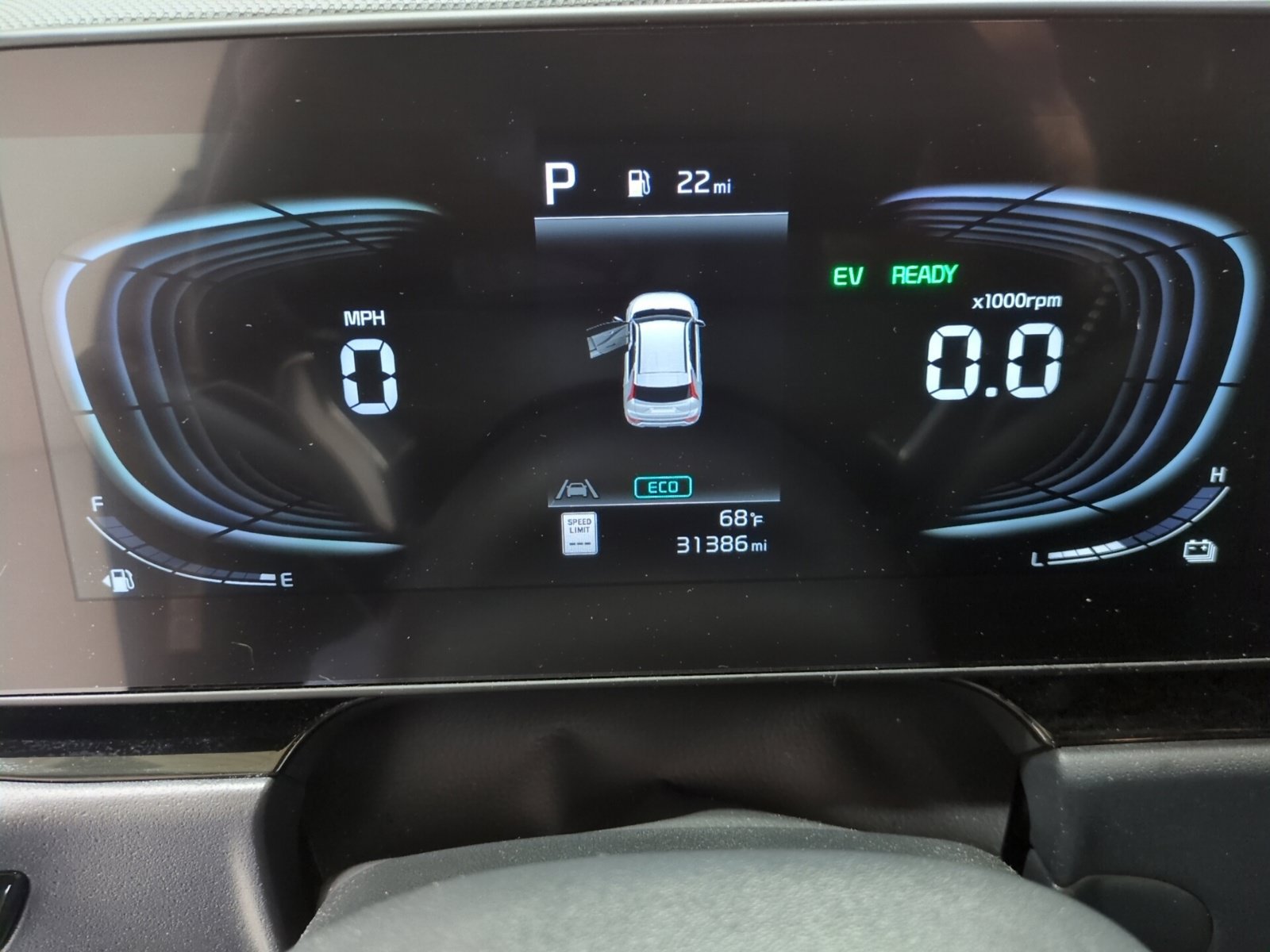 Certified 2024 Kia Niro EX FWD image 18