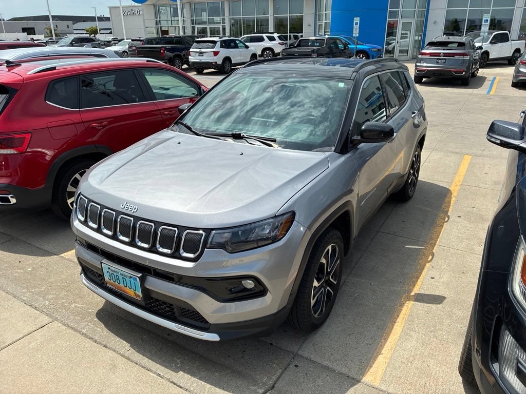 Used 2022 Jeep Compass Limited AWD/4WD image 5
