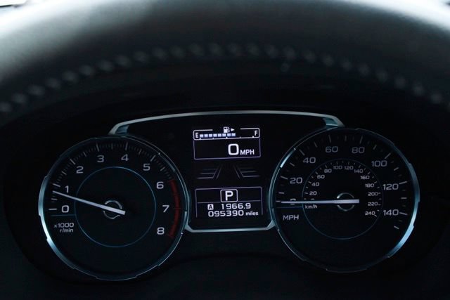 Used 2017 Subaru Forester 2.5i Touring AWD/4WD image 32