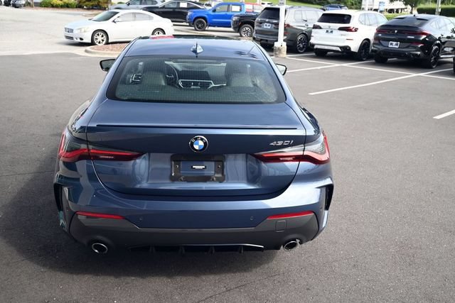 Used 2022 BMW 430i Coupe w/ M Sport Package RWD image 15