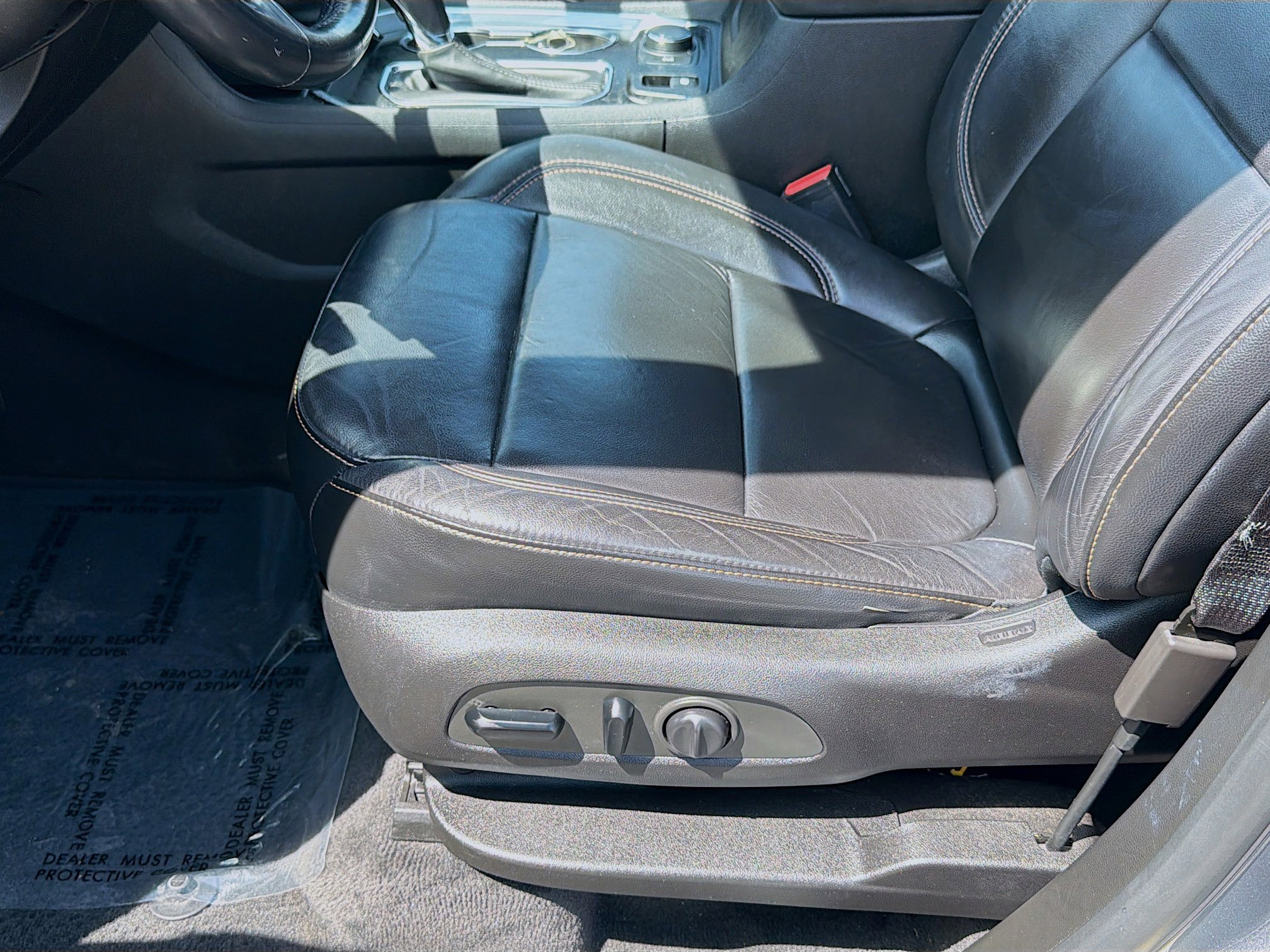 Used 2018 Chevrolet Traverse LT FWD image 18