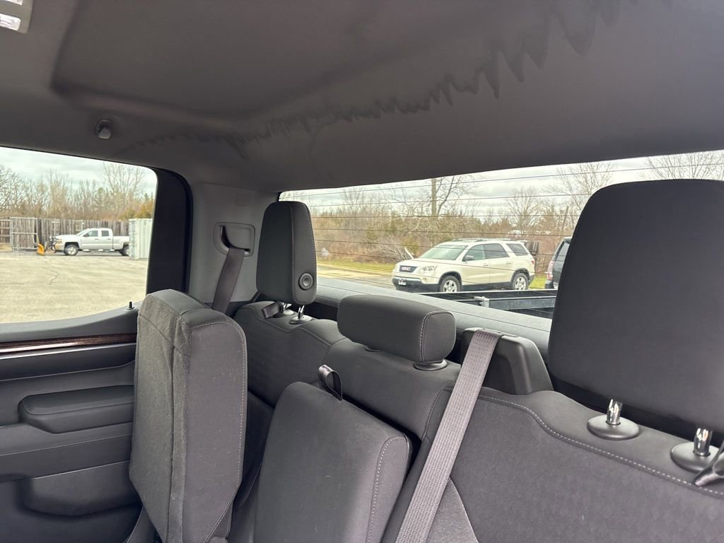 Used 2023 GMC Sierra 1500 Elevation image 25