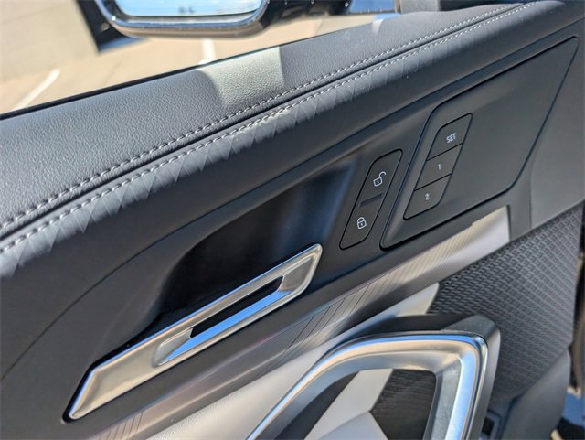 Used 2025 BMW X2 xDrive28i w/ Technology Package image 19