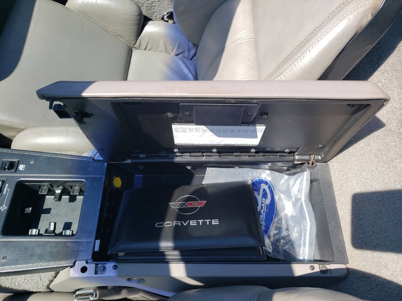 Used 1989 Chevrolet Corvette Convertible image 26