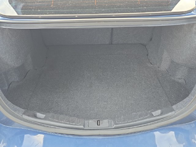 Used 2019 Ford Fusion SEL FWD image 10
