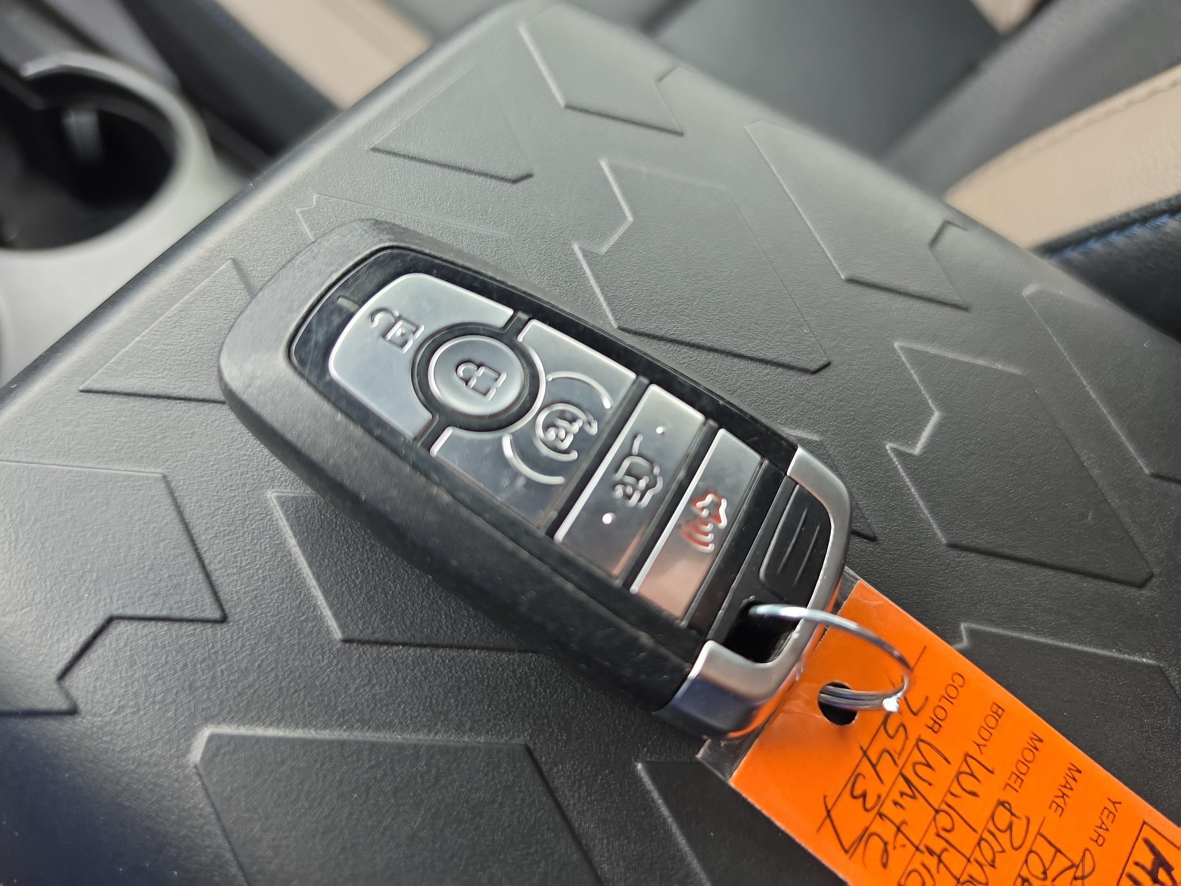 Used 2022 Ford Bronco Wildtrak AWD/4WD image 35