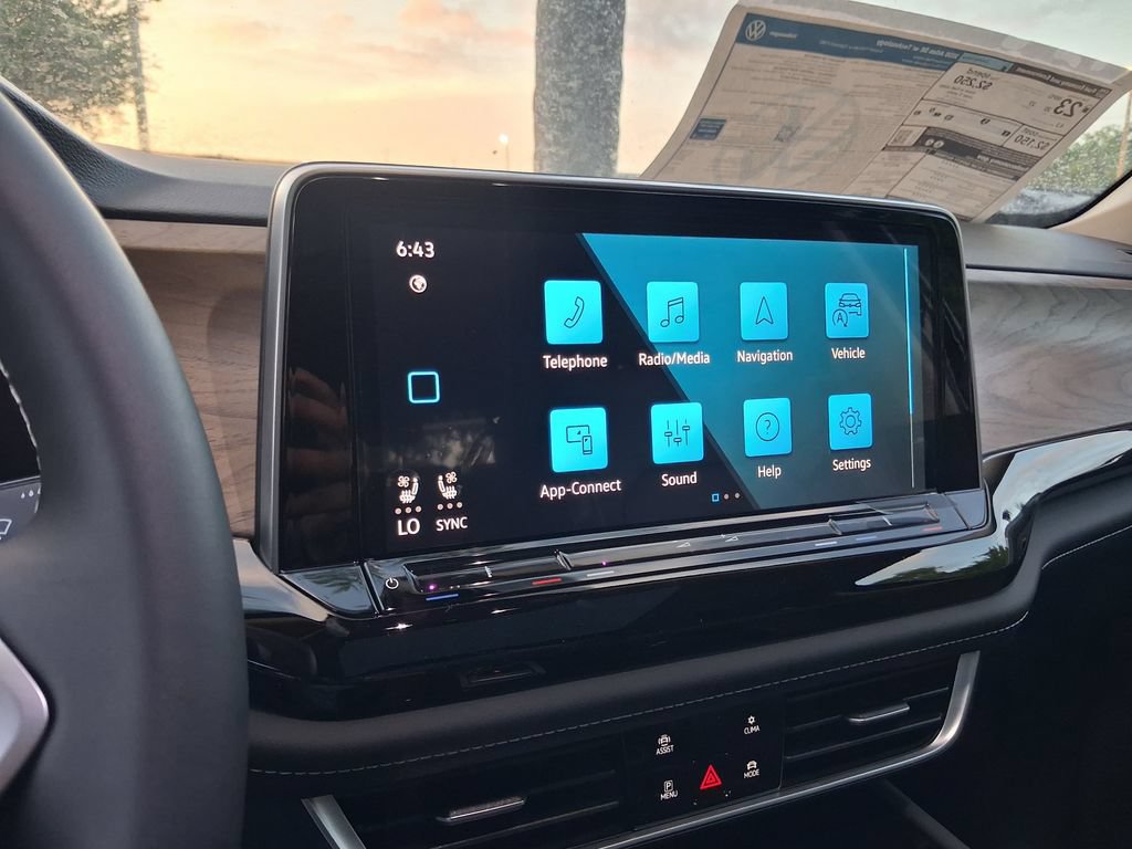New 2026 Volkswagen Atlas SE FWD image 9