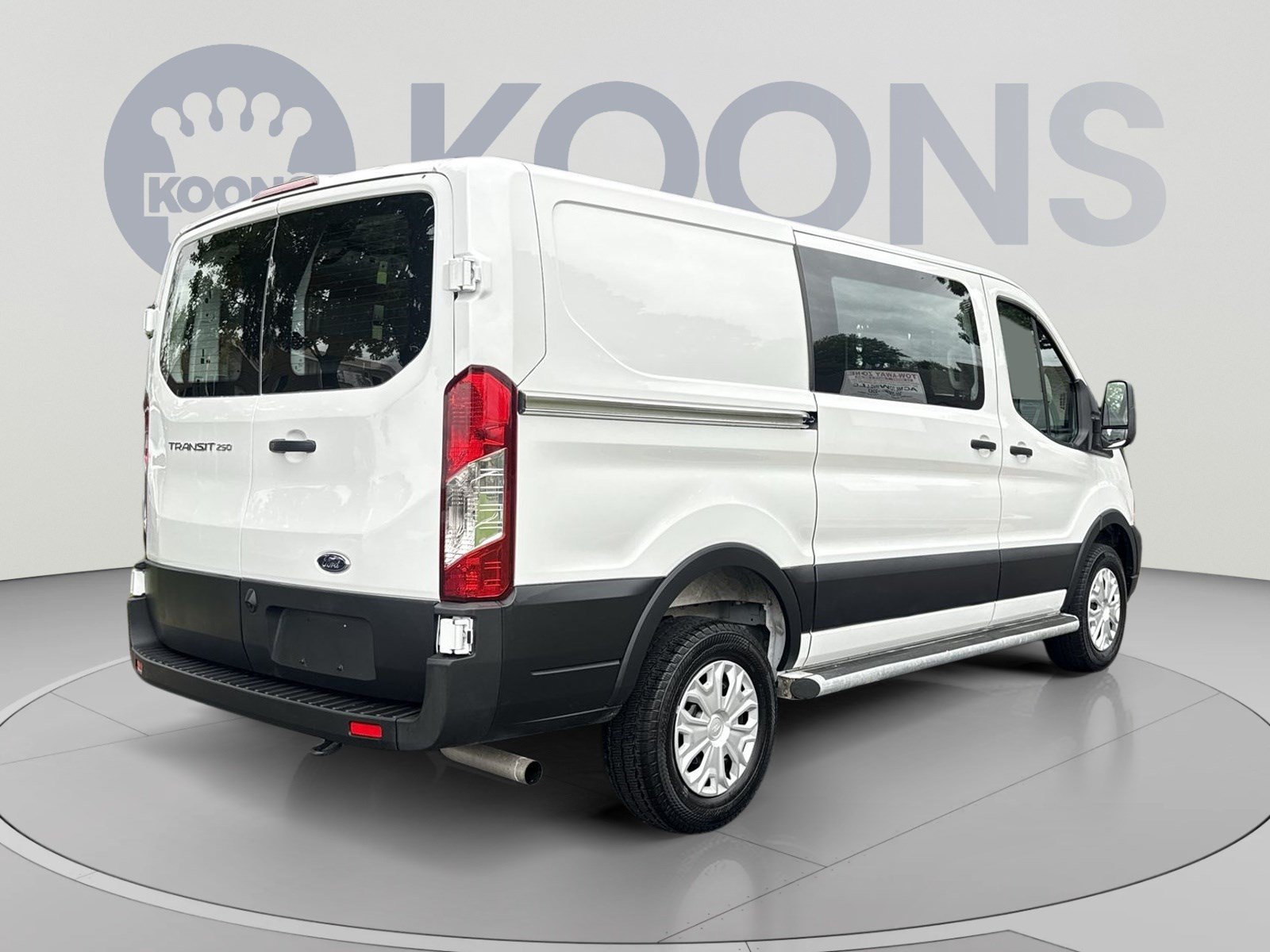 Used 2025 Ford Transit 250 Low Roof w/ Exterior Upgrade Package RWD image 7