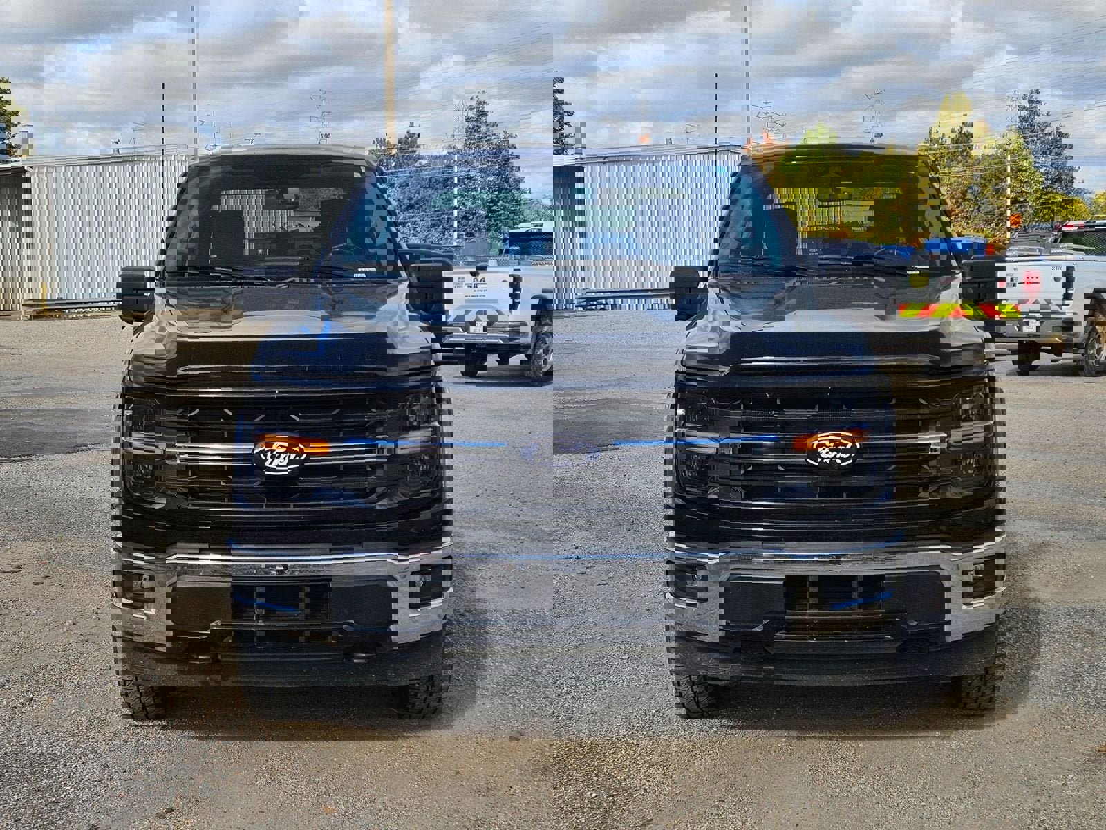 Used 2024 Ford F150 XLT w/ Mobile Office Package image 8