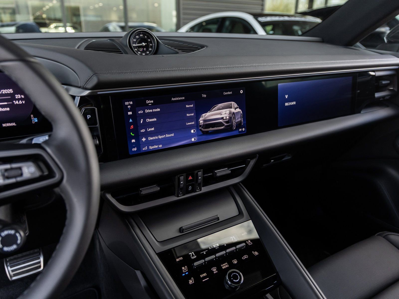 New 2025 Porsche Macan 4S Electric image 30