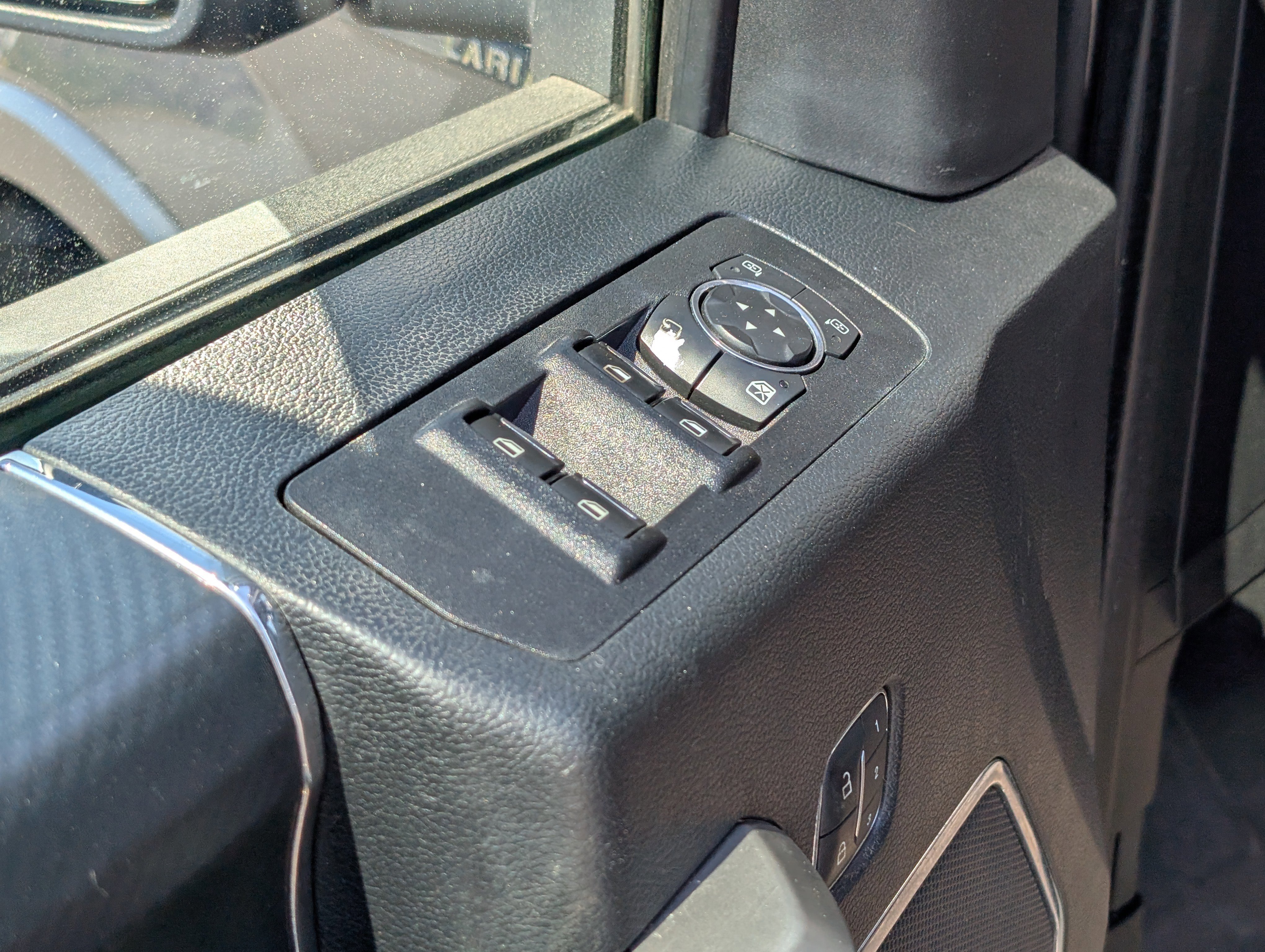 Used 2020 Ford F150 Lariat image 16