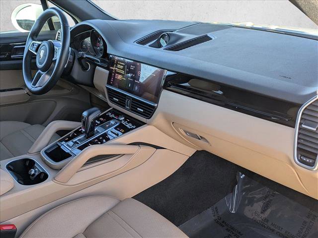 Used 2021 Porsche Cayenne image 23