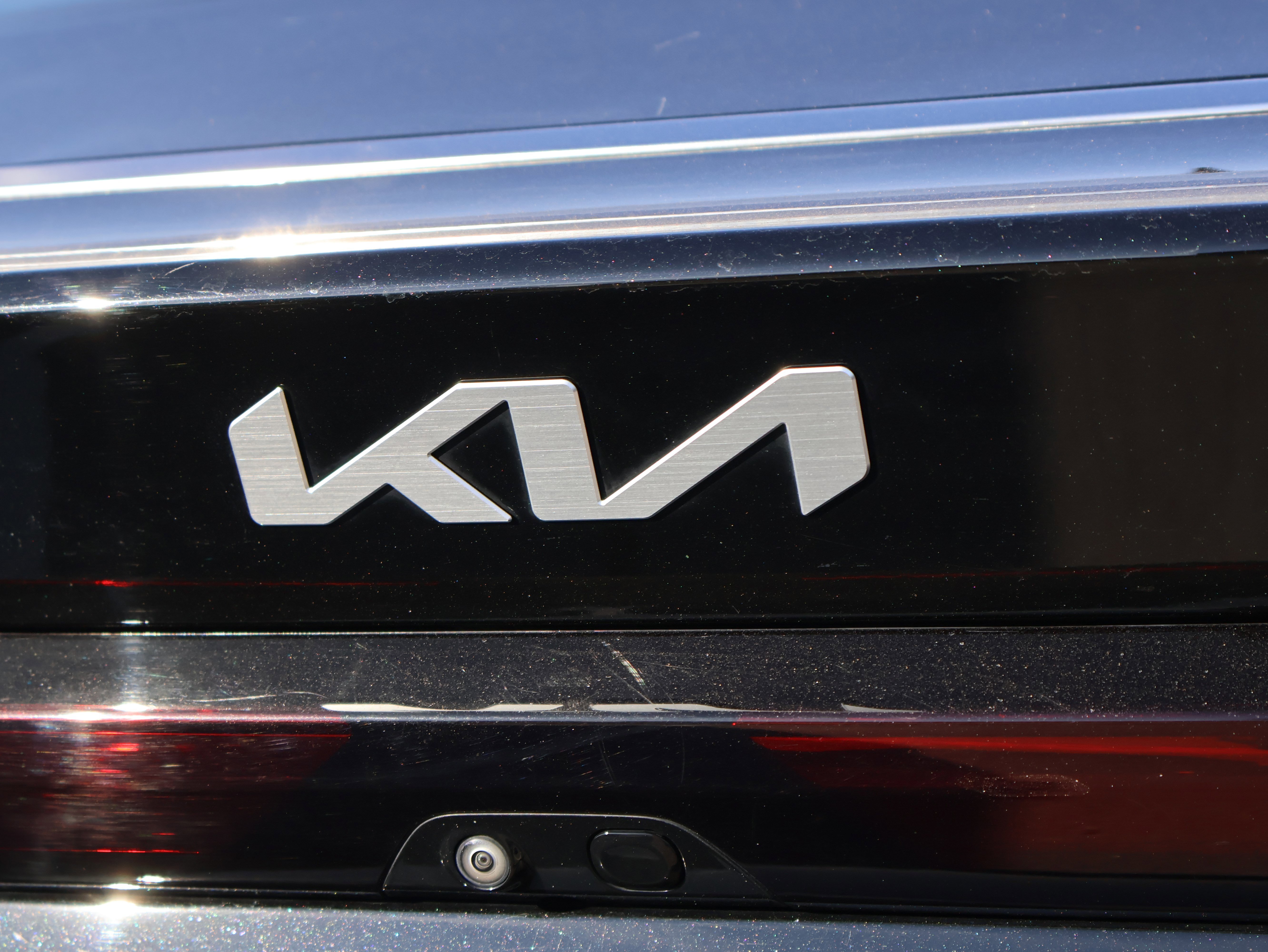 Used 2025 Kia K5 GT-Line w/ GT-Line Premium Package image 15