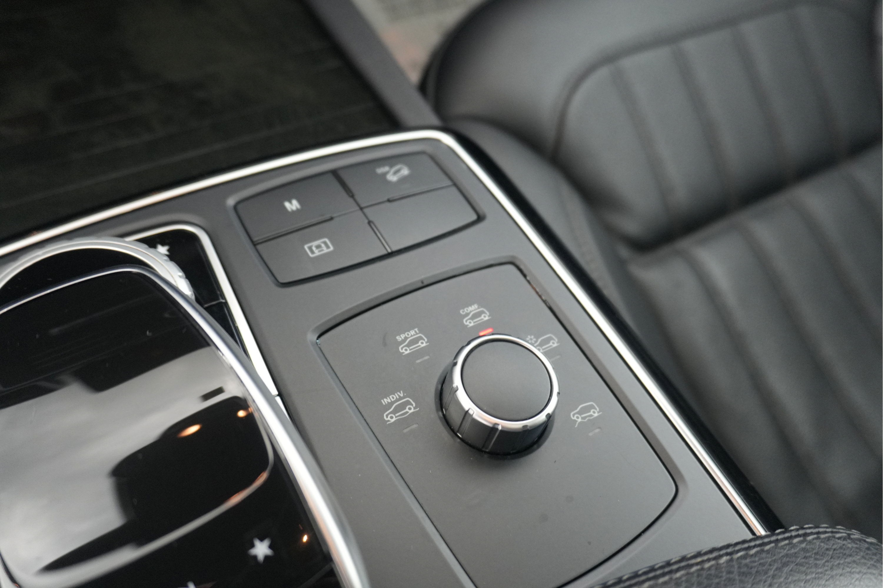 Used 2019 Mercedes-Benz GLE 400 4MATIC w/ Premium 1 Package image 42