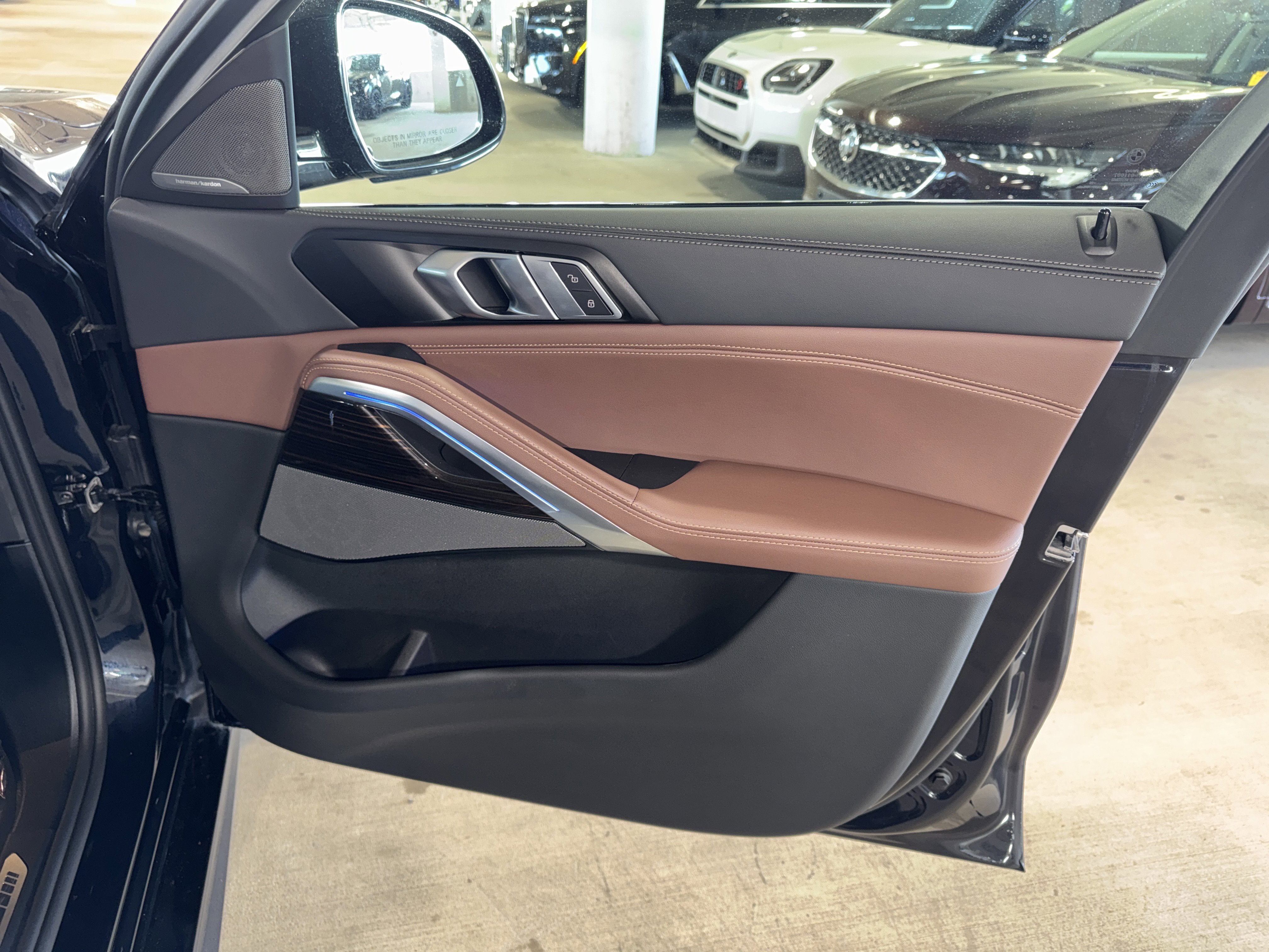 Used 2026 BMW X6 xDrive40i image 9