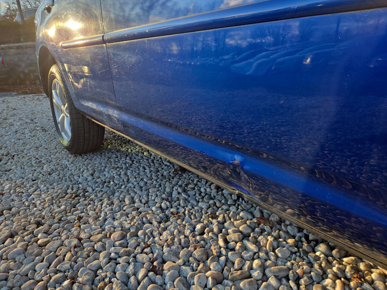 Used 2009 Nissan Rogue SL w/ Premium Pkg image 30